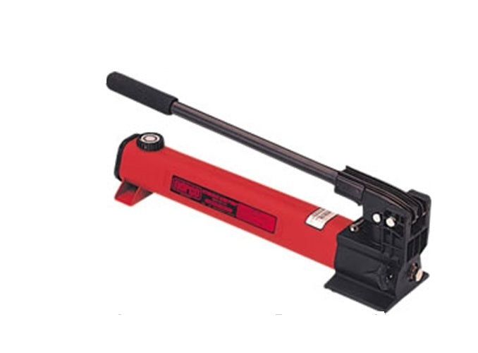 Norco 925011 200 / 10,000 P.S.I. Two-Speed Lightweight Hand Pump