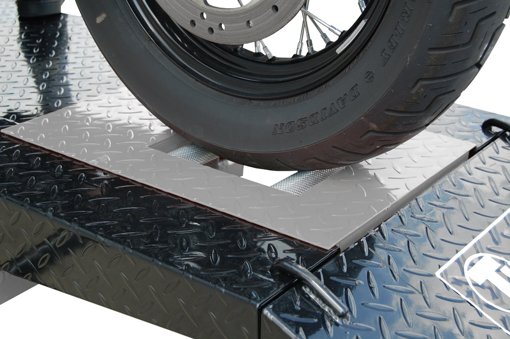 Titan SDML-1000D-BG-XLT 1000 lb. Air Operated Motorcycle Lift With Vise & Side Extensions Package