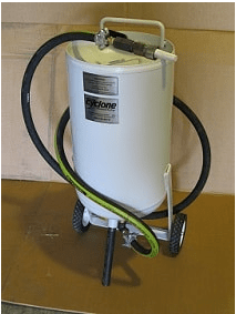 Cyclone PT100 Open Top Sandblaster